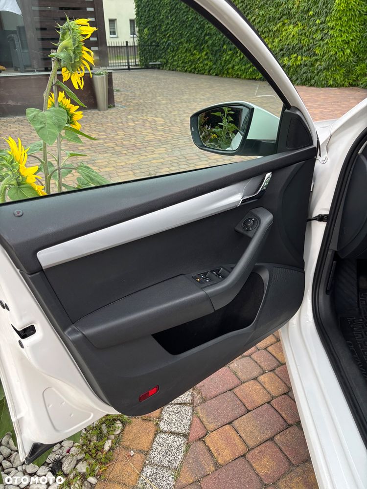 Skoda Octavia 1.6 TDI Ambition - 9