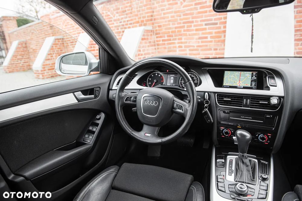 Audi A4 Avant - 26