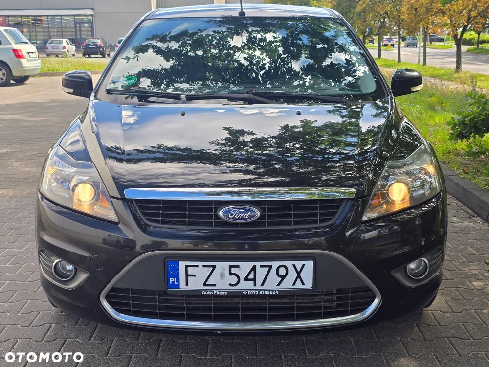 Ford Focus 2.0 TDCi DPF Titanium - 13
