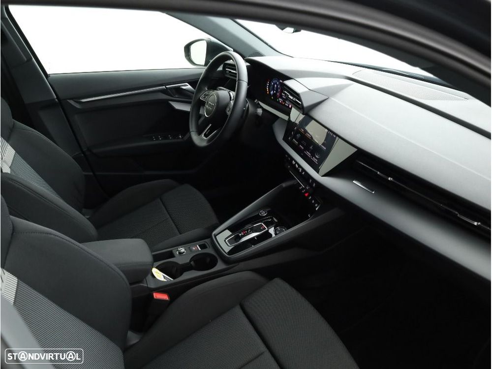 Audi A3 Limousine 30 TFSI Advanced S tronic - 14