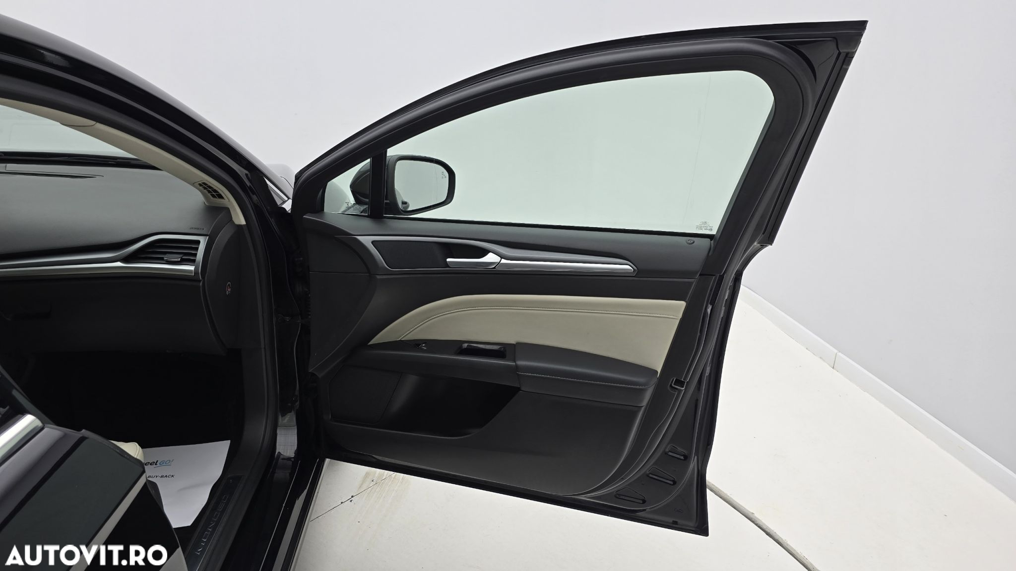 Ford Mondeo - 18