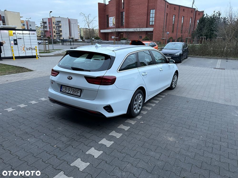 Kia Ceed 1.6 CRDi SCR M - 5