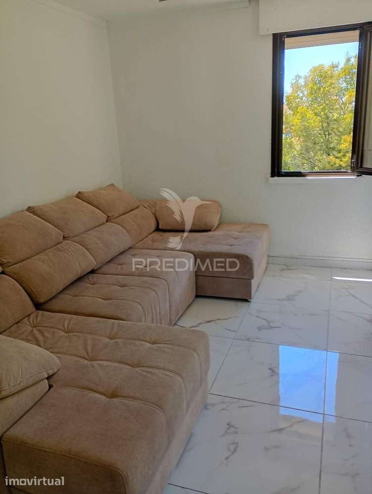 NOVIDADE – APARTAMENTO T3 EM MONTE ABRAÃO, QUELUZ - Grande imagem: 2/16