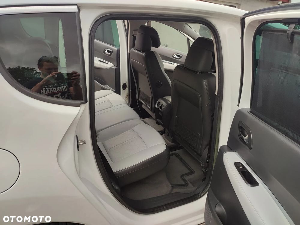 Peugeot 3008 HDi FAP 150 Roland Garros - 22