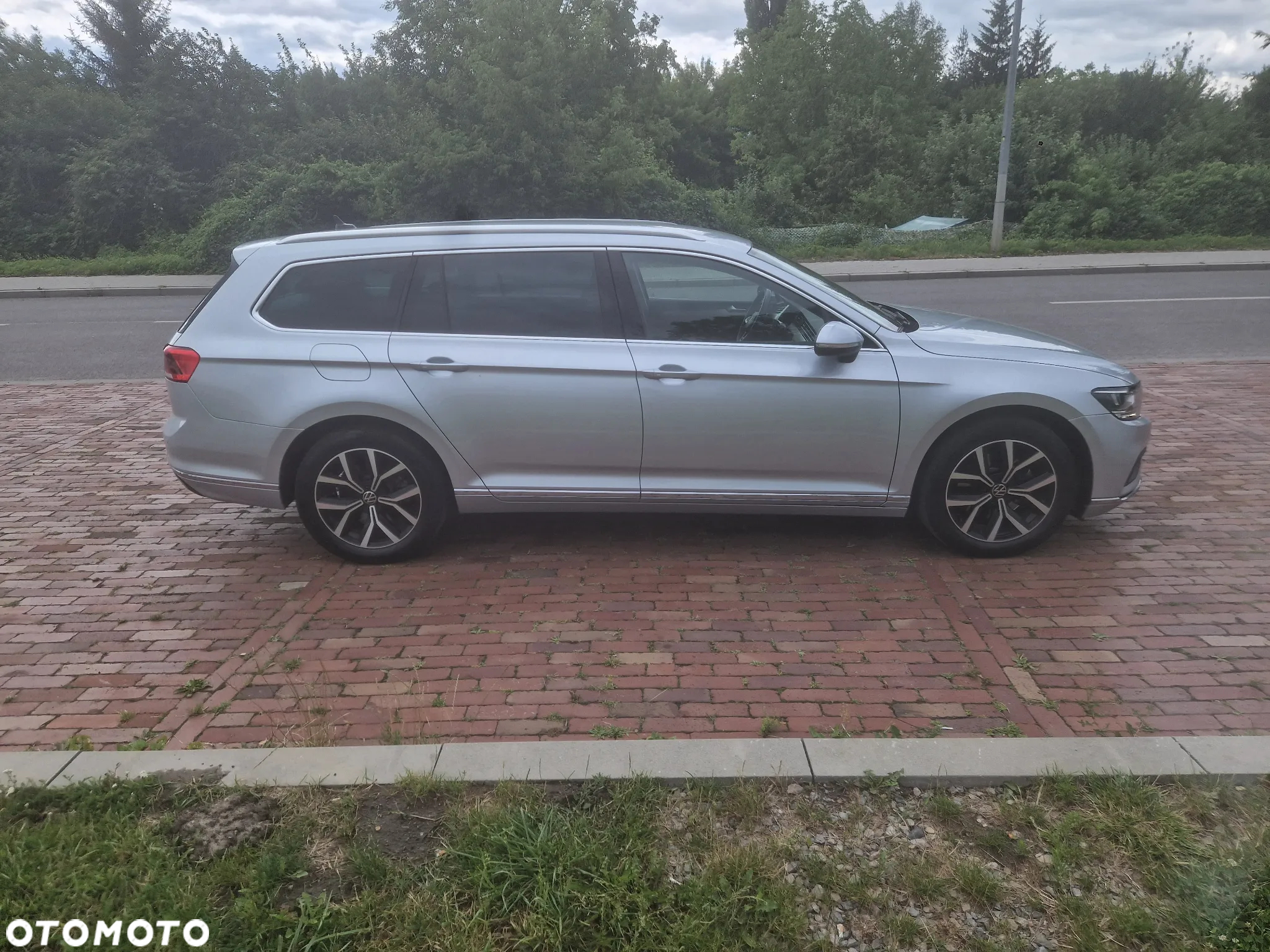 Volkswagen Passat 2.0 TDI 4Mot Elegance DSG - 4