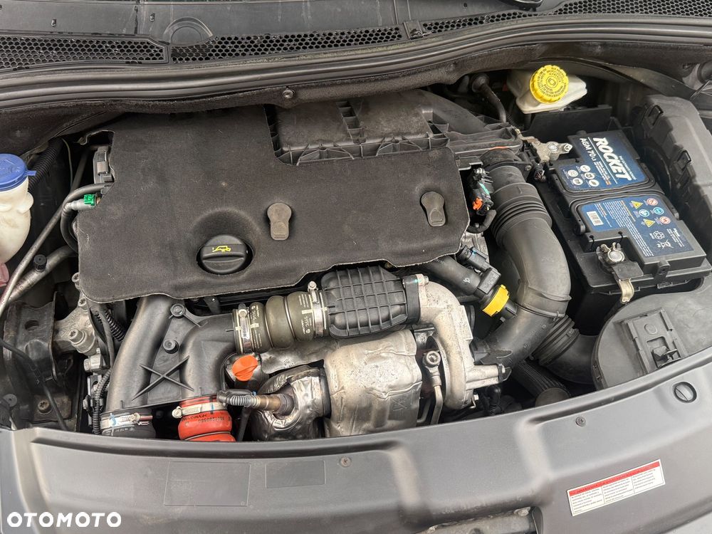 Peugeot 208 e-HDi FAP 92 Stop&Start Allure - 40