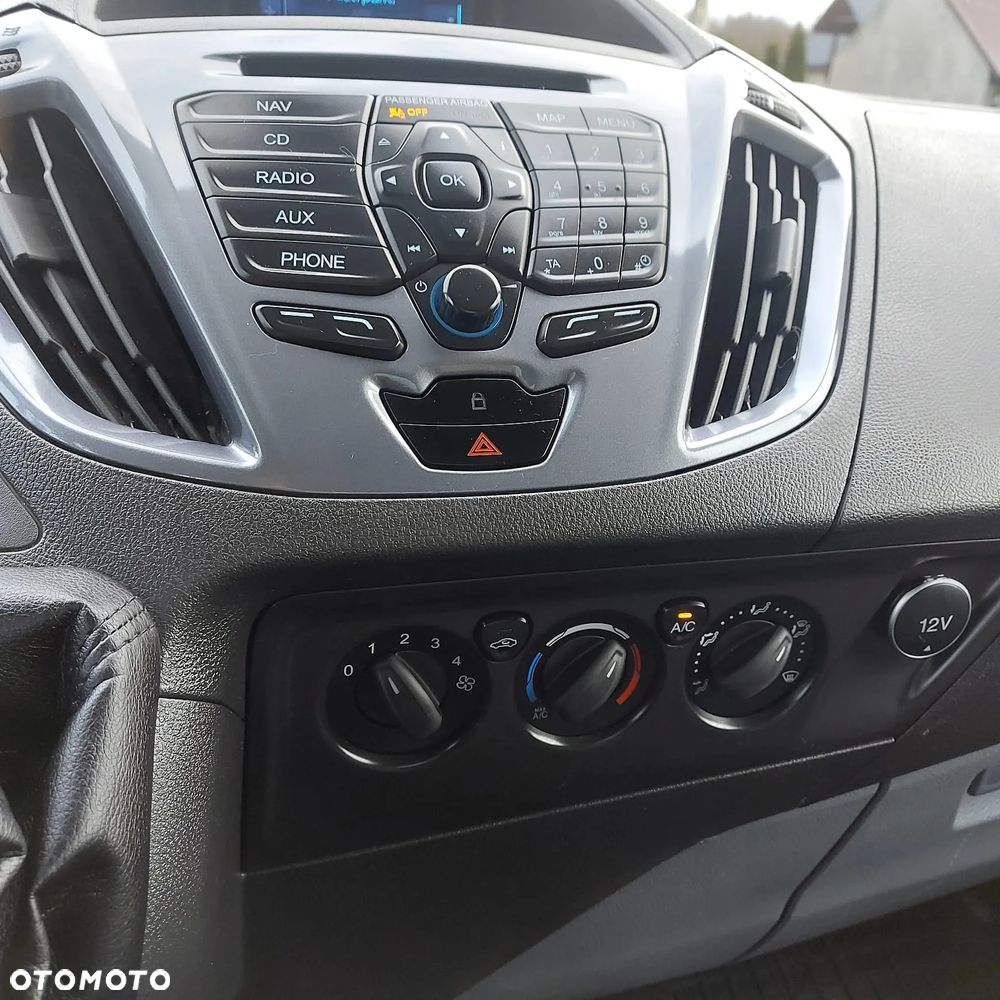 Ford Transit Custom - 11