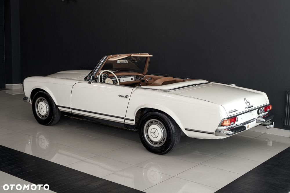 Mercedes-Benz SL - 8