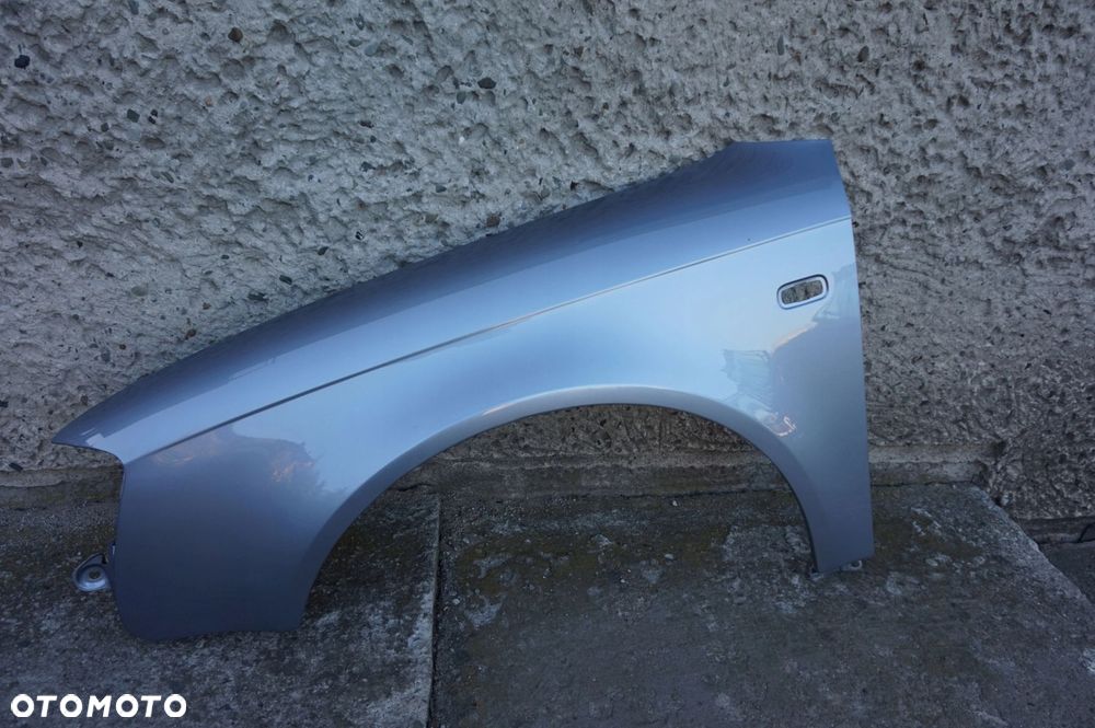 BŁOTNIK PRZEDNI LEWY AUDI A4 B7 LY7H 04/07r - 1