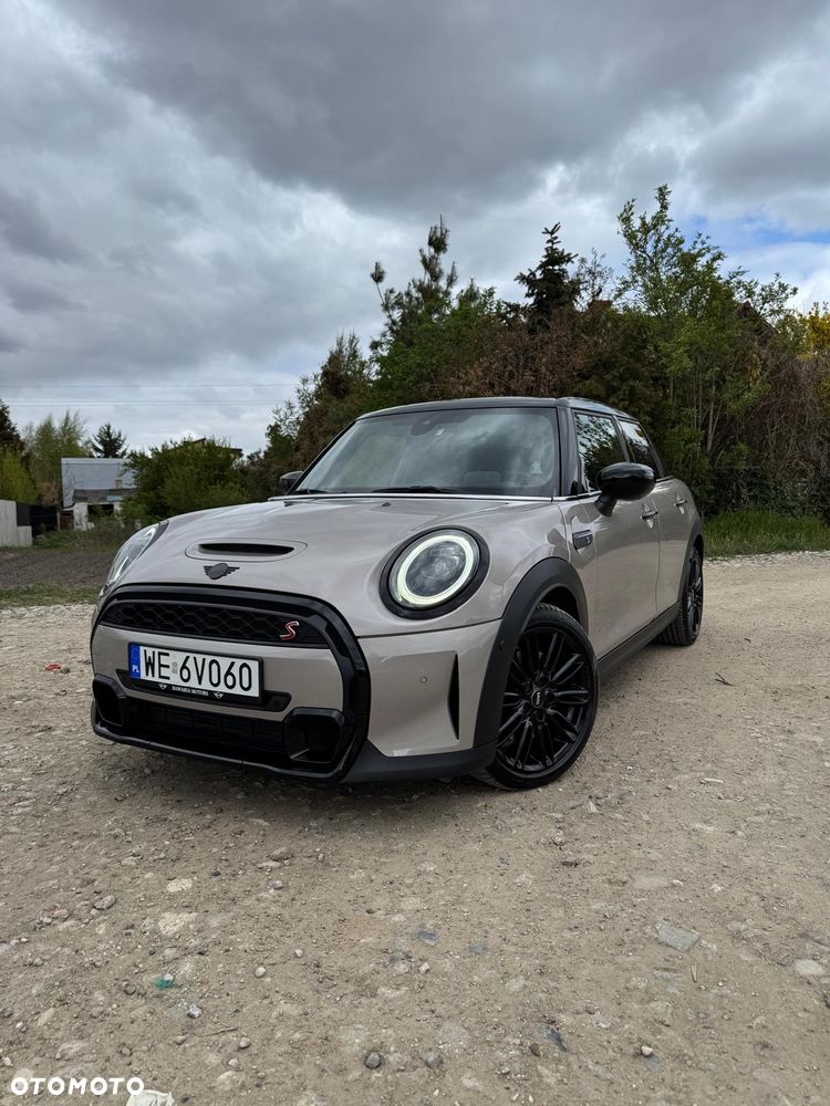 MINI Cooper S John Works Trim - 1