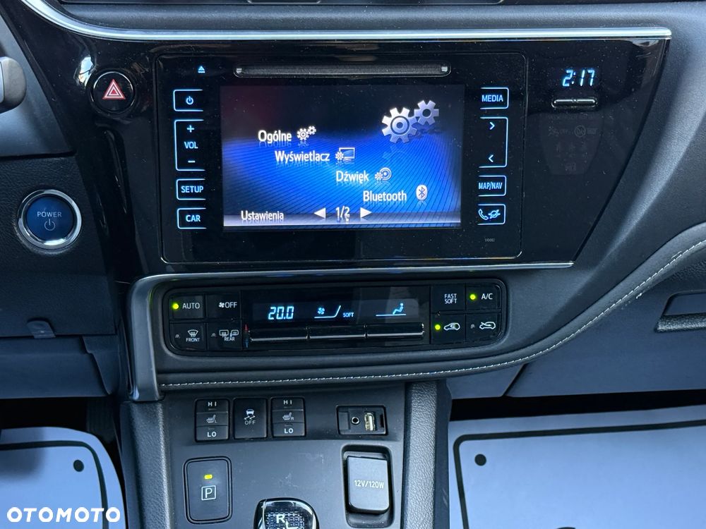 Toyota Auris Hybrid 135 Comfort - 9