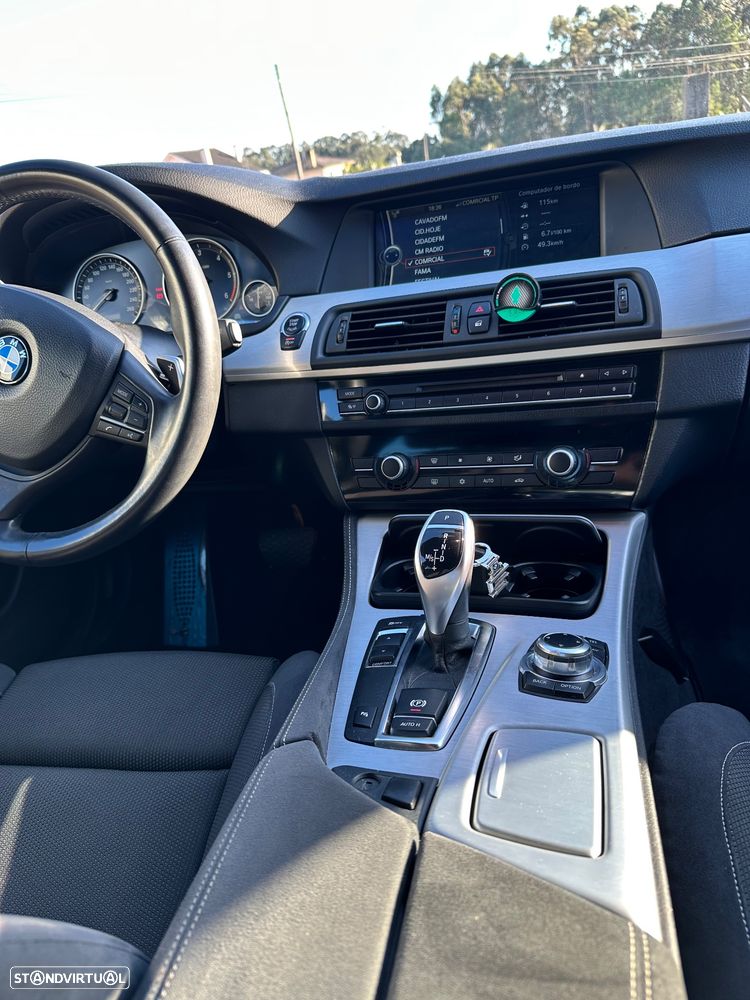 BMW 525 d Pack M Auto - 11