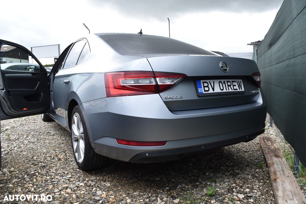Skoda Superb - 1