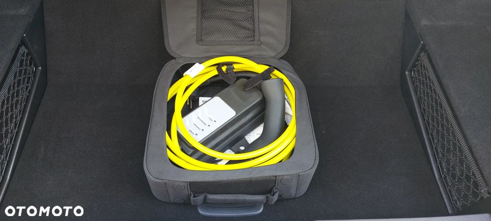 BMW Seria 7 740e iPerformance - 18