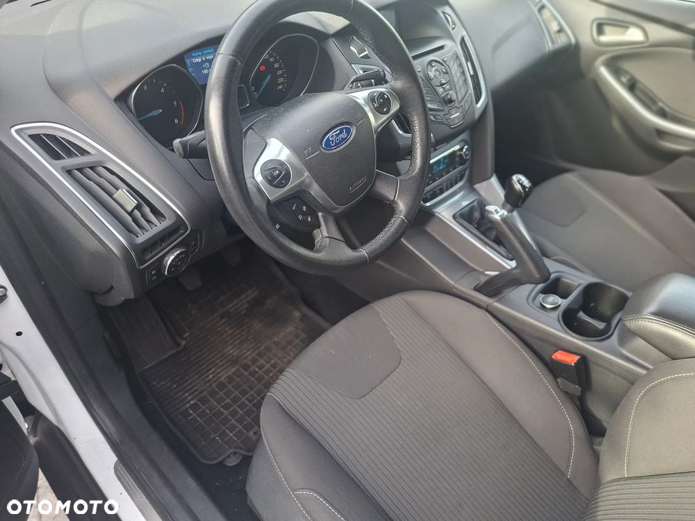 Ford Focus - 18