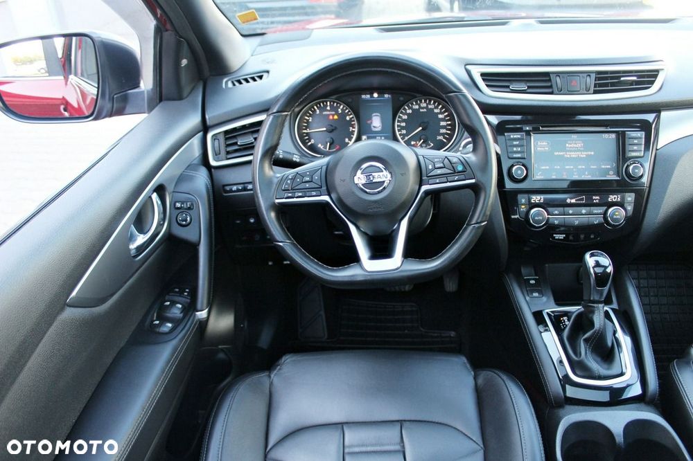 Nissan Qashqai 1.3 DIG-T DCT TEKNA+ - 18