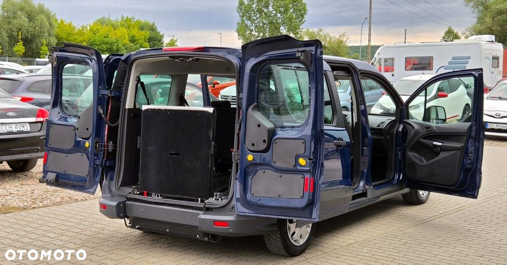 Ford Transit Connect - 17