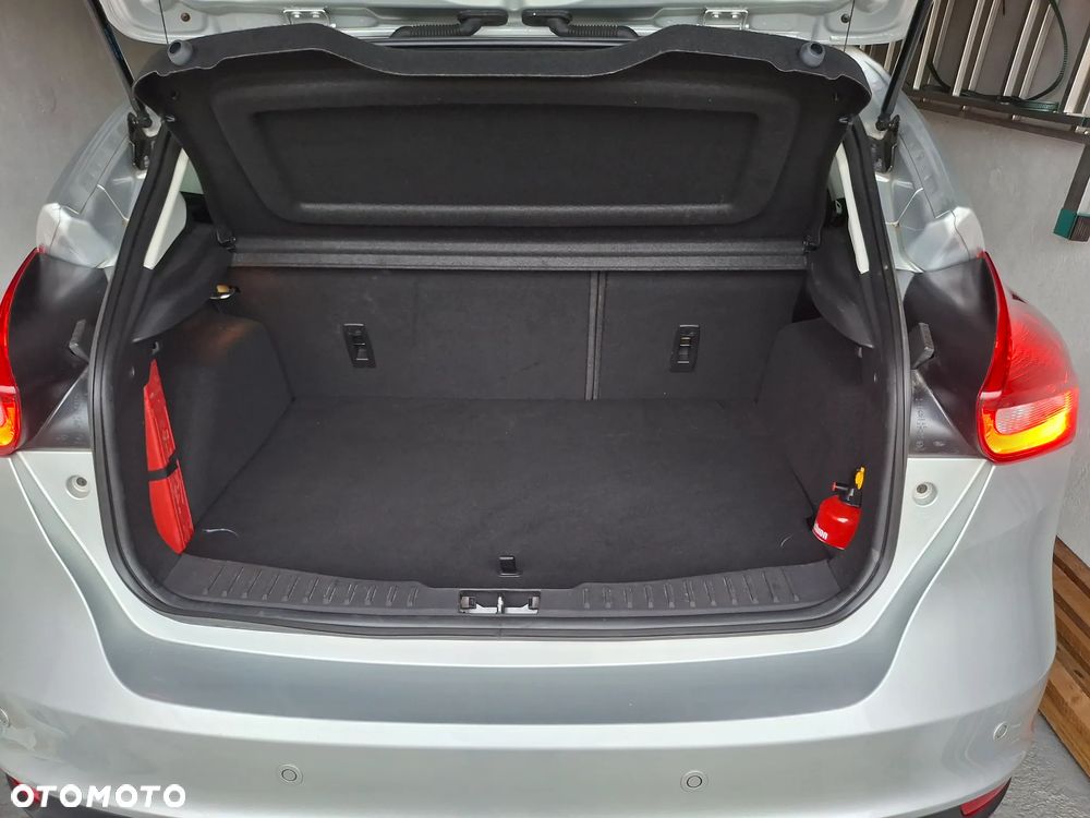 Ford Focus 1.5 EcoBoost STart-Stopp-System TITANIUM - 26