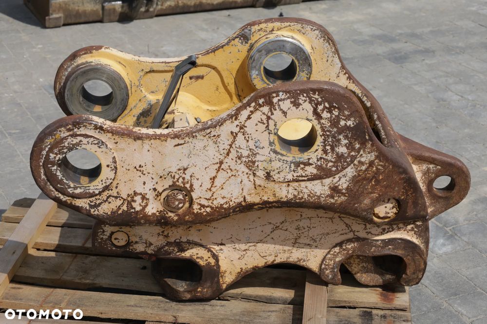 szybkozłącze hydrauliczne CAT do maszyny 30 ton - 7