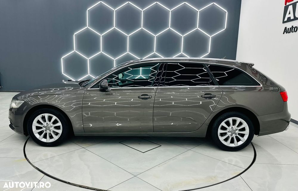 Audi A6 Avant 2.0 TDI Ultra DPF S tronic - 33