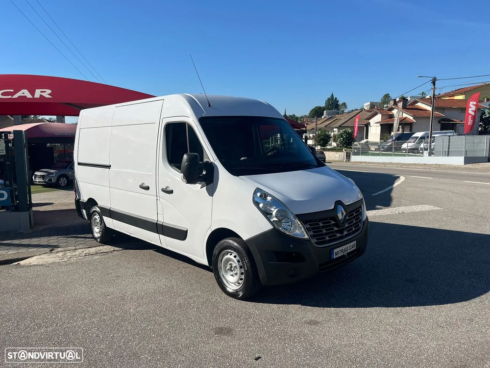 Renault Master | 2.3 DCI | 130 CV | 3 Lug. - 9