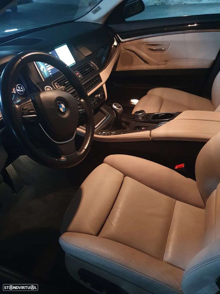 BMW 520 d Line Luxury - 22