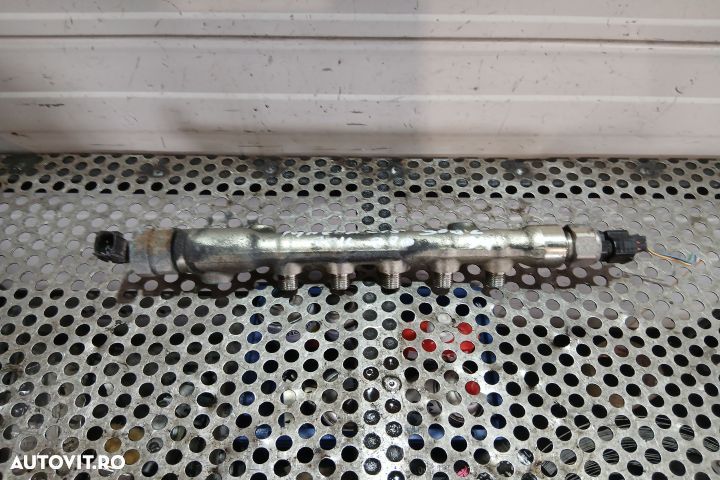 Rampa injectoare 12R32330 12R32330 Mazda CX-5 1 (KE) [2011 - 2015] Cr - 2