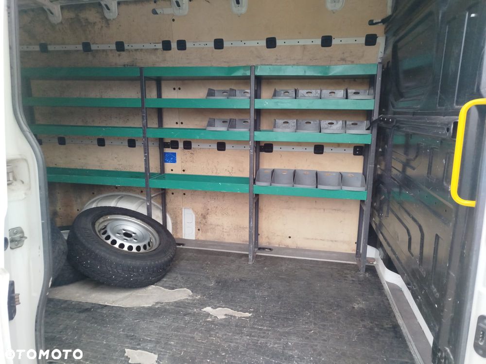 Volkswagen Crafter - 9