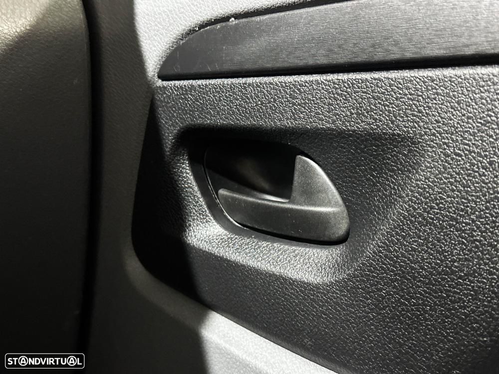 Toyota Proace Electric 50kWh 136cv Business Line - 32
