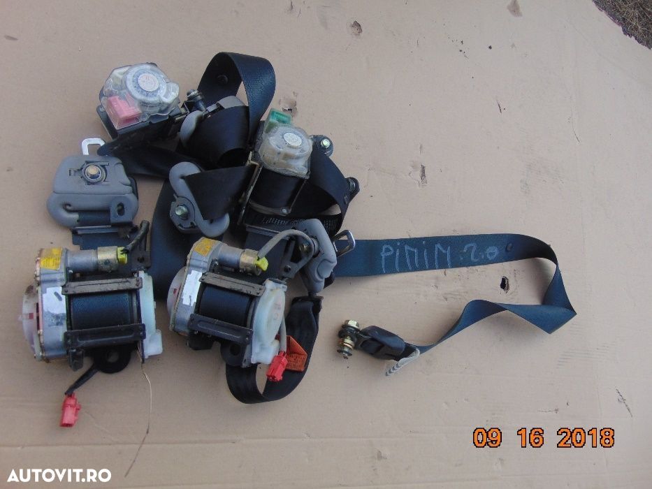 Centuri Mitsubishi Pinin centuri fata spate Mitsubishi Pinin - 1