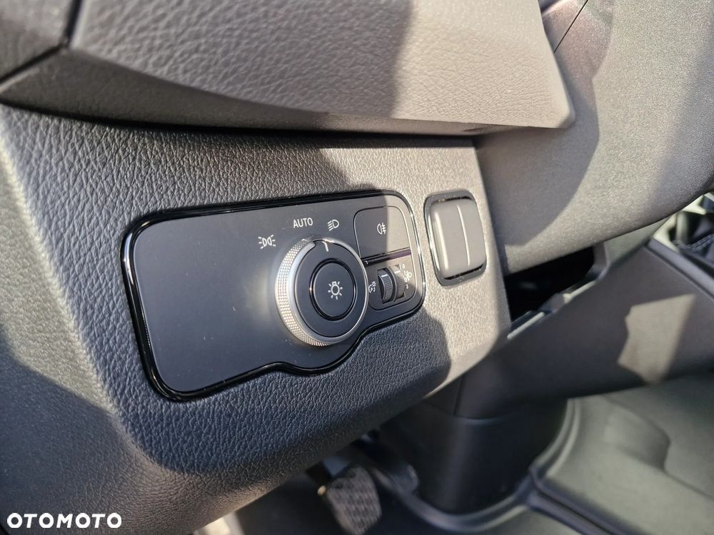 Mercedes-Benz Sprinter - 9