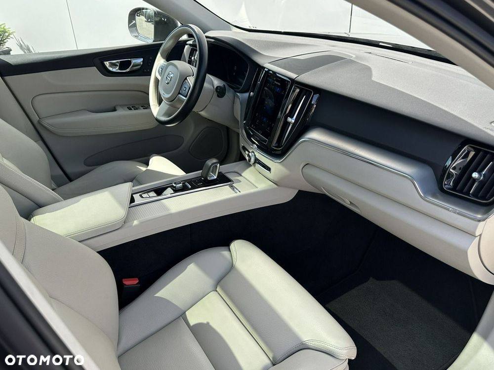 Volvo XC 60 - 19