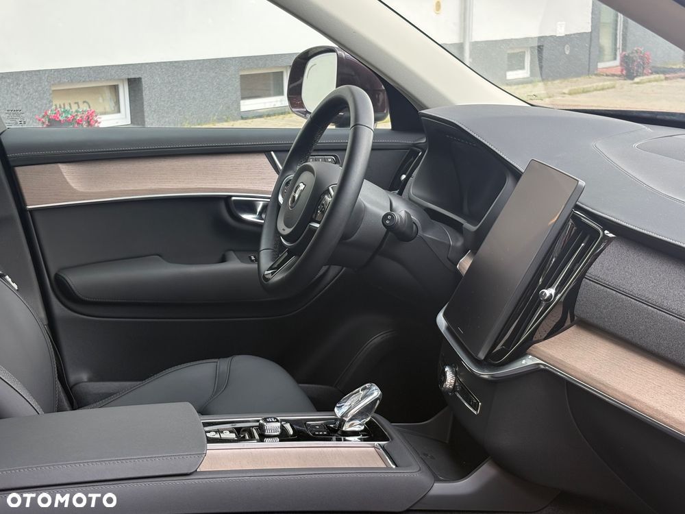 Volvo XC 90 B5 B AWD Ultimate Dark - 25
