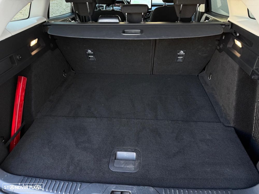 Ford Focus SW 1.0 EcoBoost MHEV Active X - 29