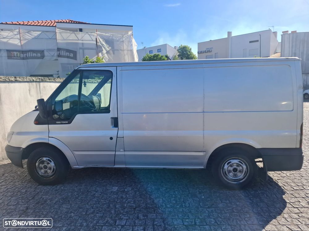 Ford TRANSIT 2.0 100 T300 - 13