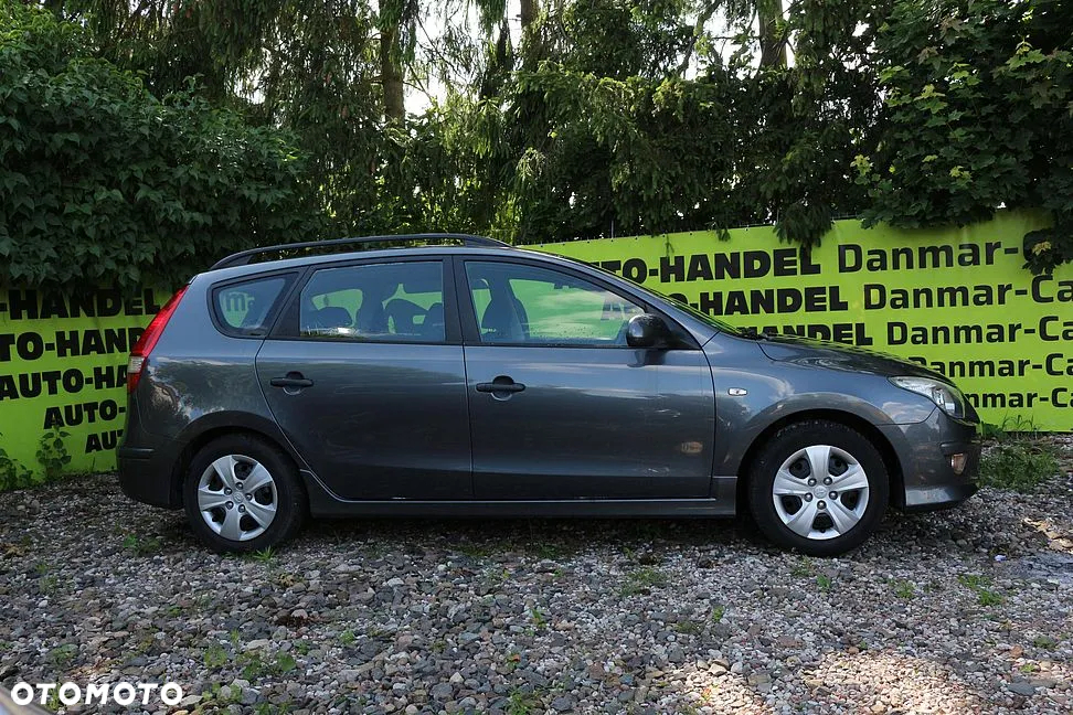 Hyundai i30 1.4 Classic - 8