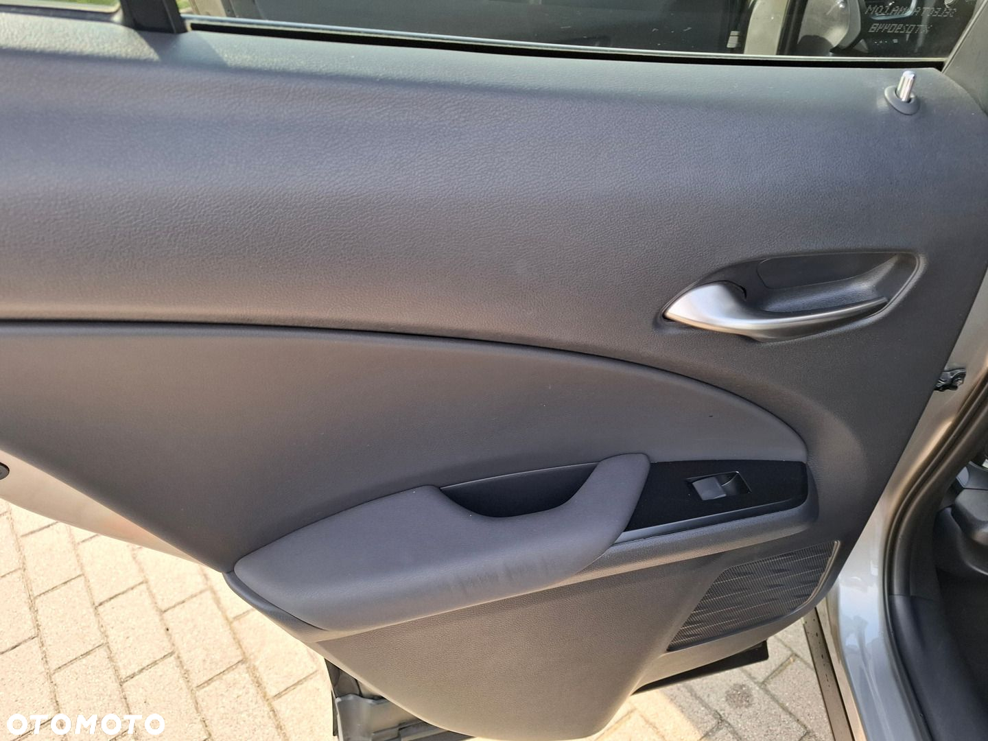 Lexus UX - 17