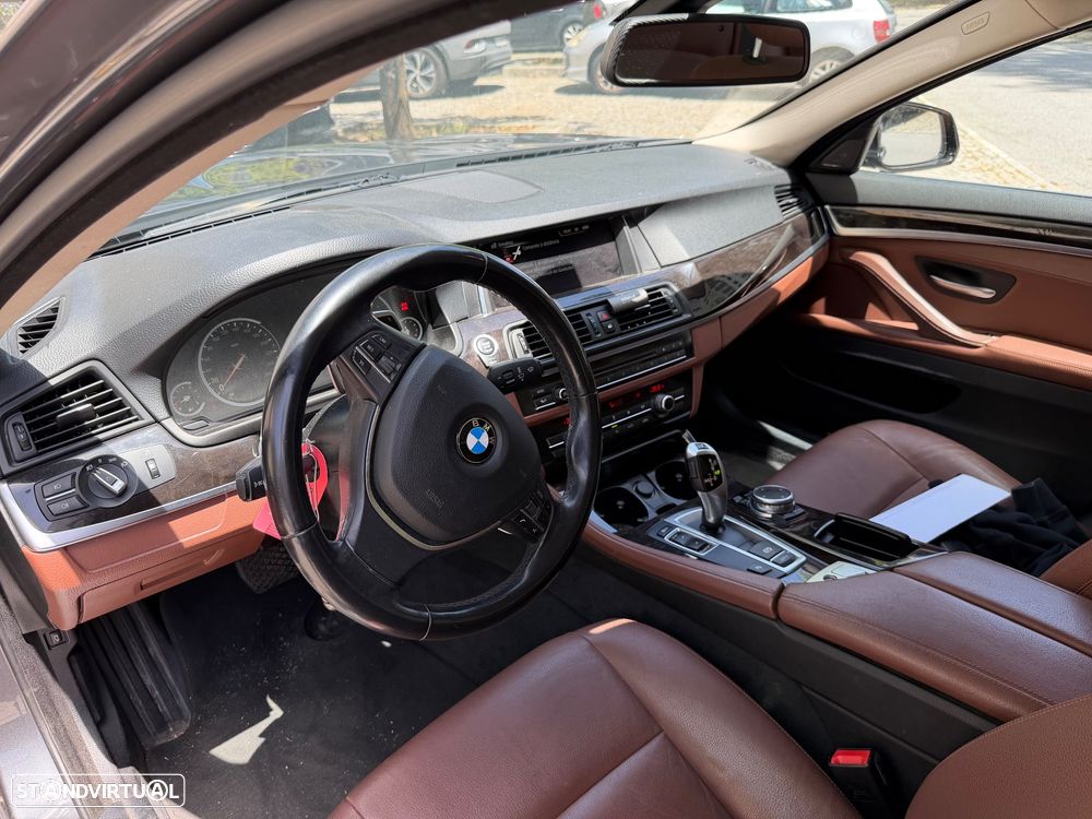 BMW 520 d Line Luxury Auto - 9