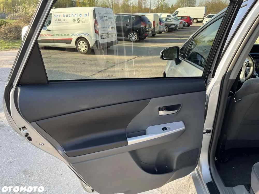 Toyota Prius+ 1.8 HSD Premium - 13