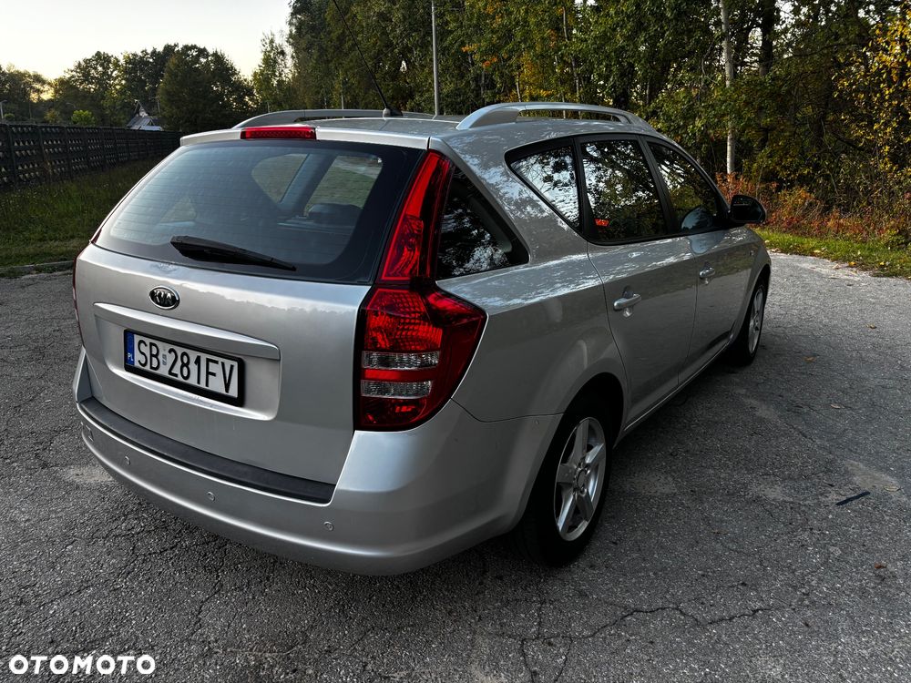 Kia Ceed 2008 photo 3