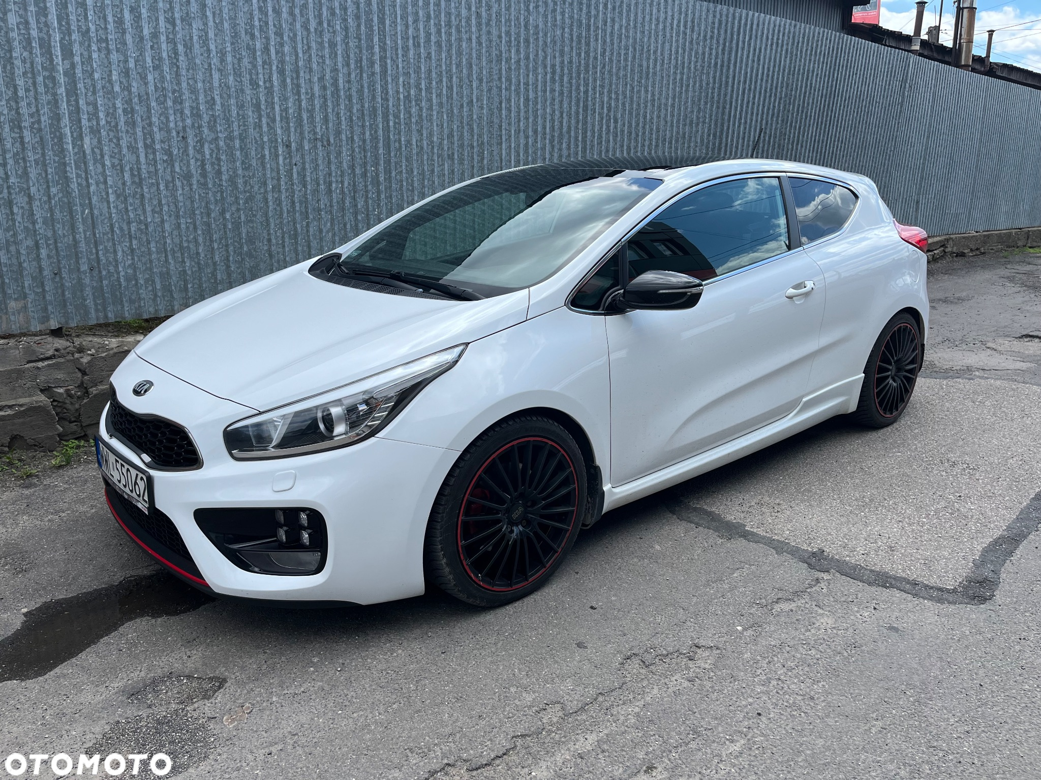 Kia Ceed Cee'd 1.6 T-GDI GT XL - 23