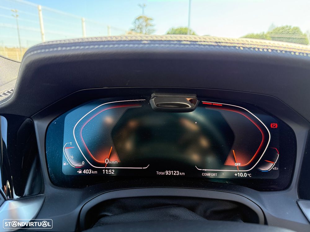BMW 330 i Pack M Auto - 12