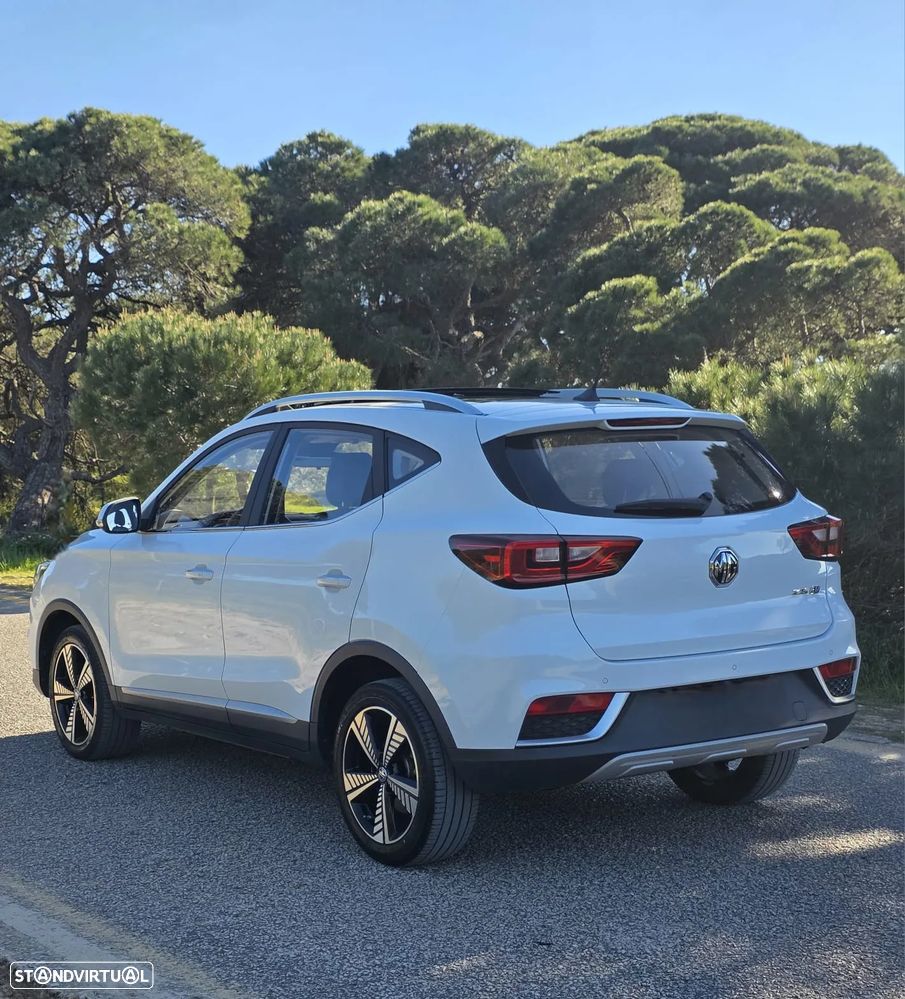 MG ZS Maximal Luxury - 5