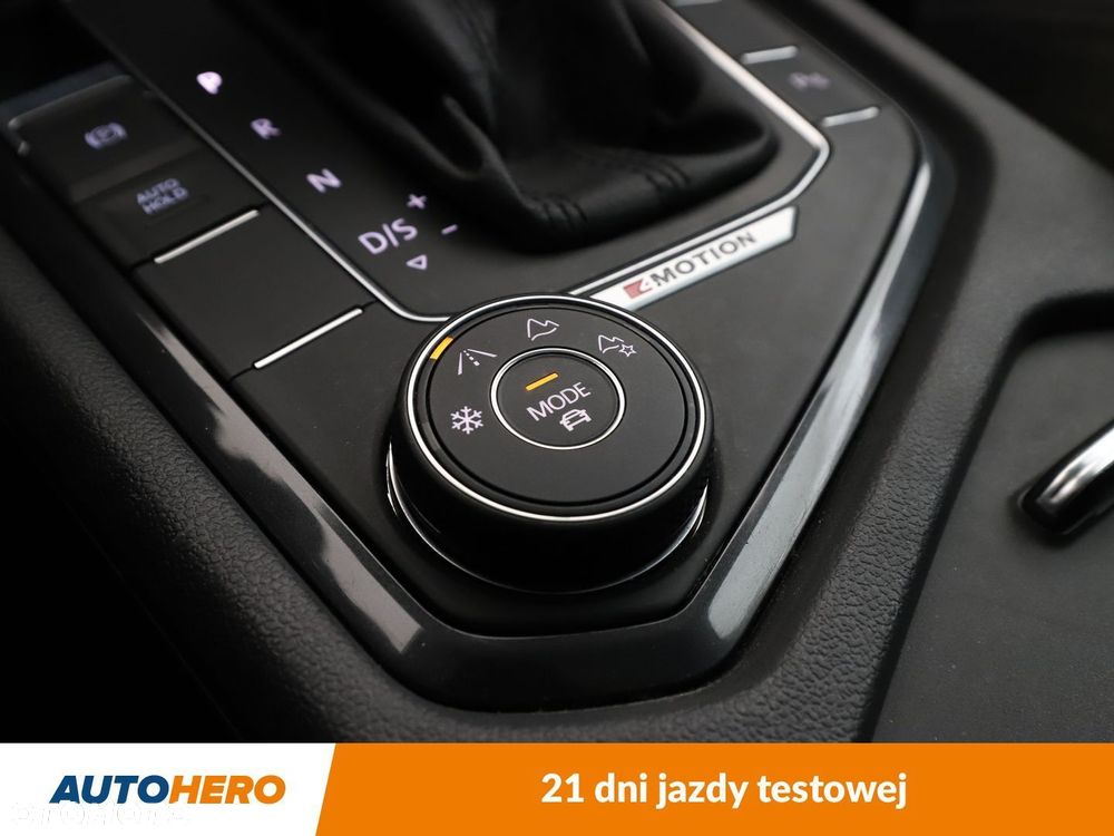 Volkswagen Tiguan - 30