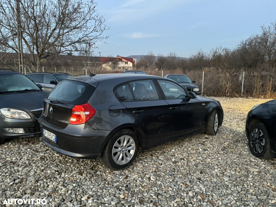 BMW Seria 1 120d DPF Edition Sport - 4