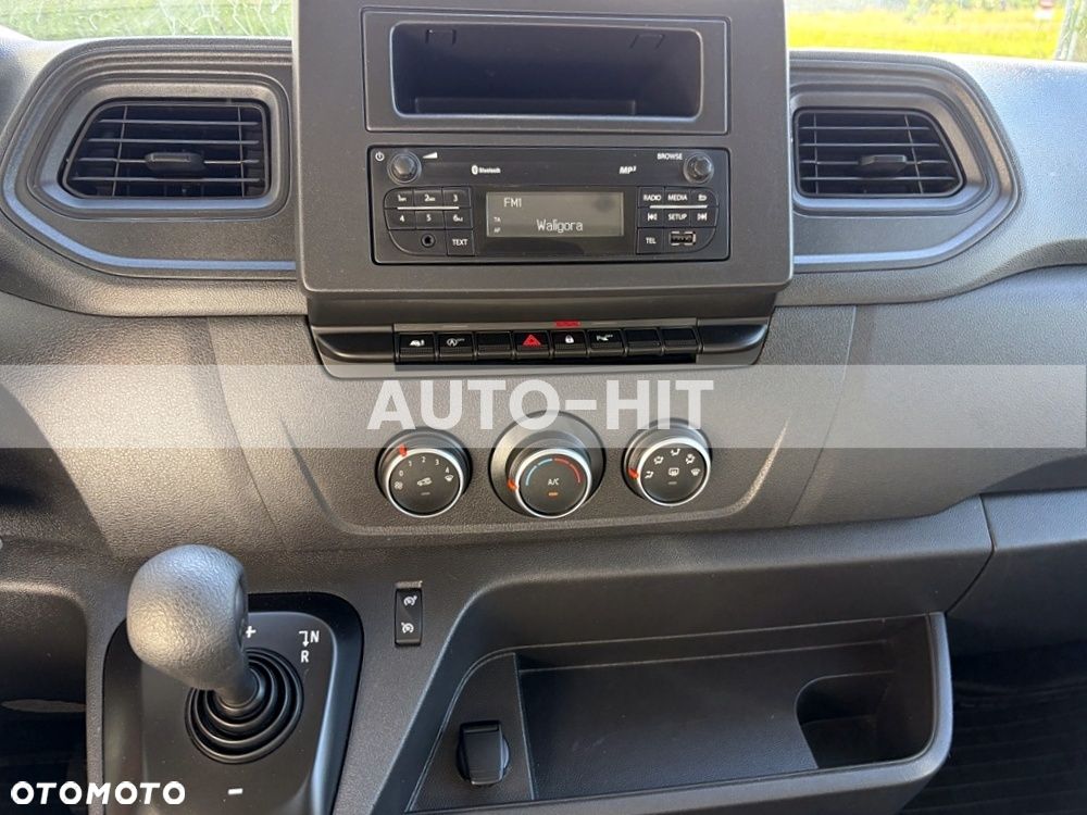 Renault Master - 18