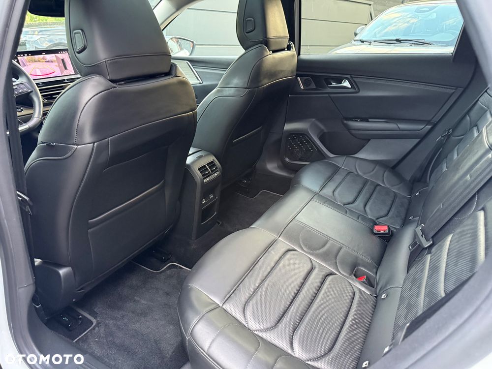 Citroën C5X 1.6 PHEV 225 Shine EAT8 - 14
