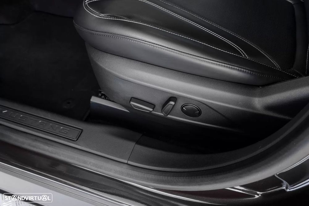 Ford Mustang Mach-E - 18