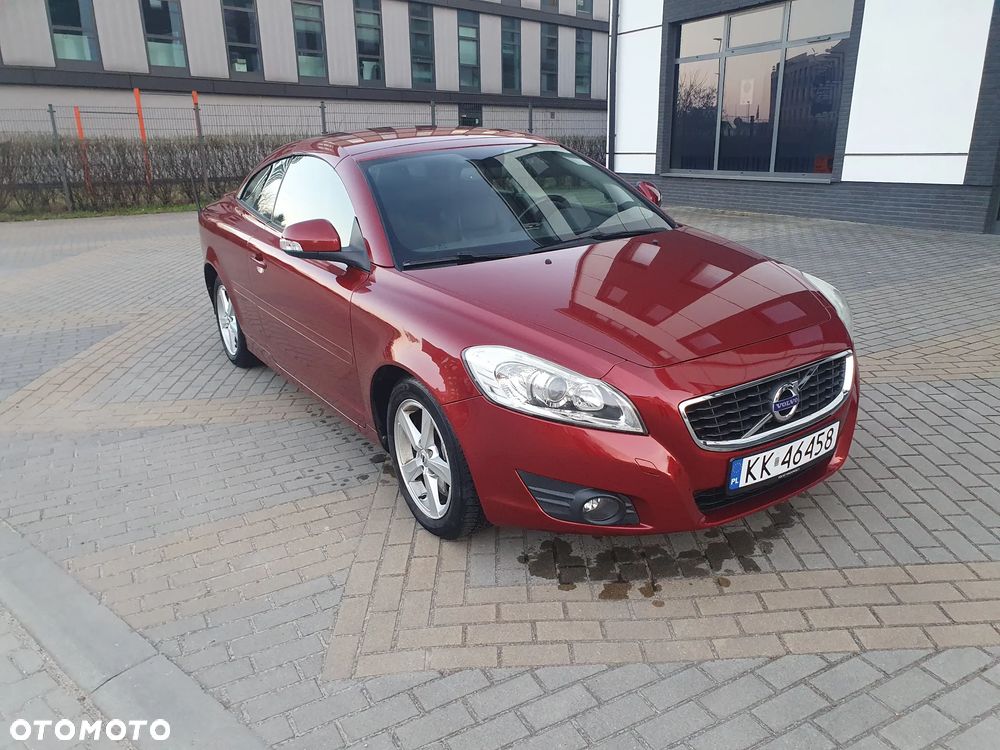 Volvo C70 2.0D Powershift Summum - 3