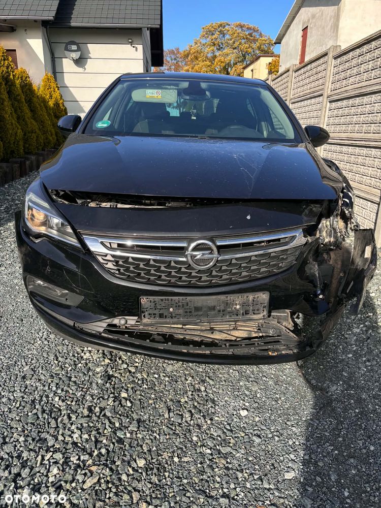 Opel Astra - 1